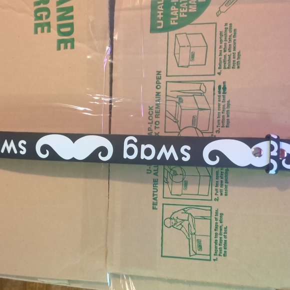 Genuine Leather belt with swag and a mustache print - Picture 5 of 5